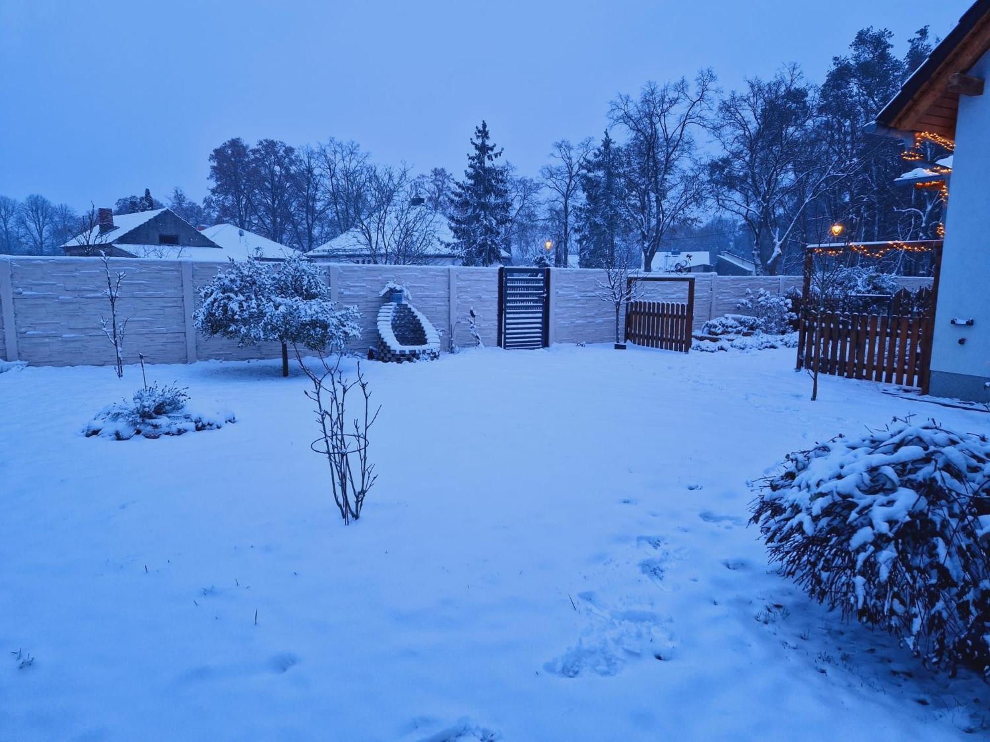 Ferienwohnung Sunny Mittenwalde Bagian luar foto